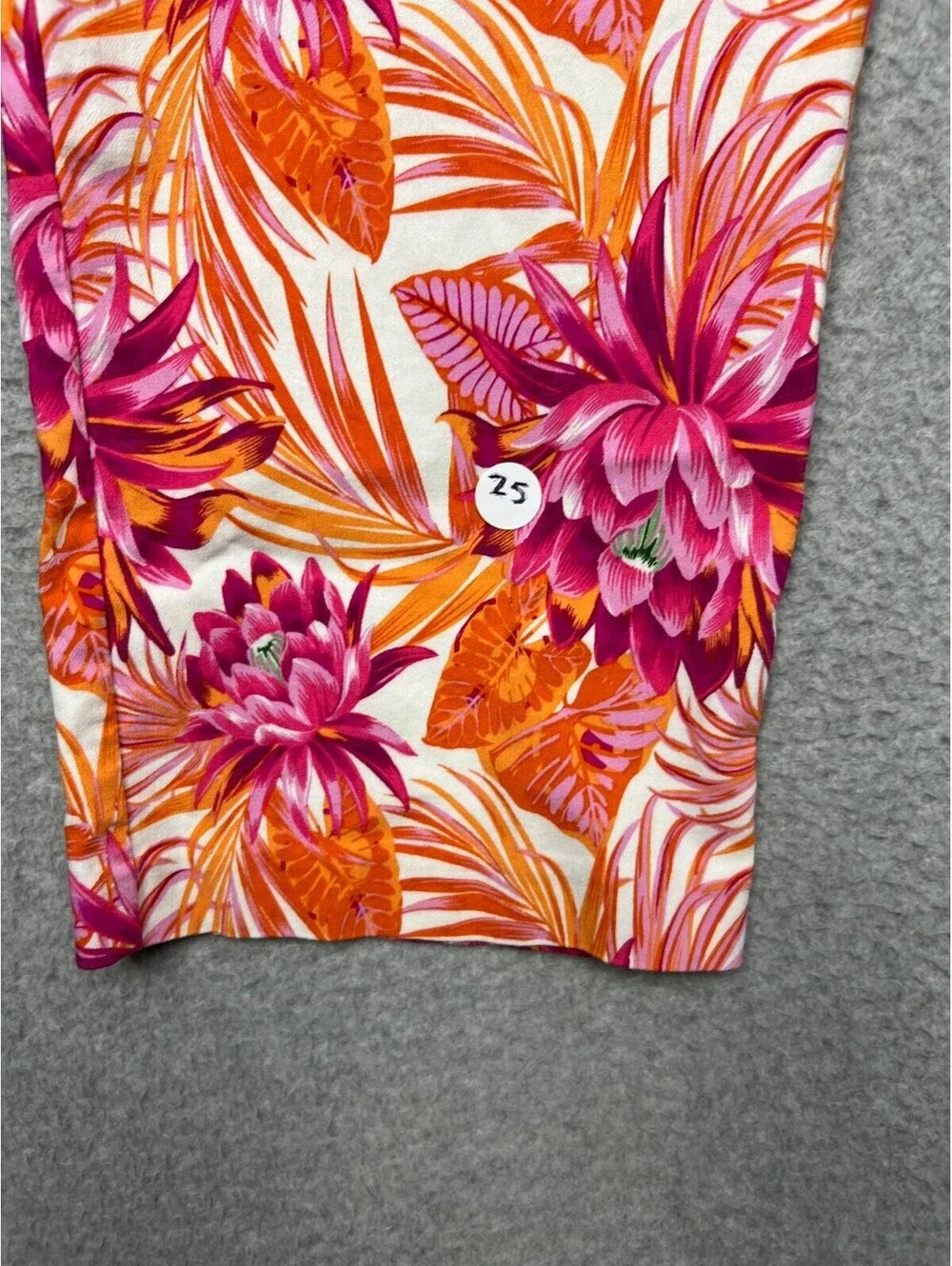 Ashley Stewart Floral Capris Pants Womens 14/16 Tropical Coastal Casual Colorful